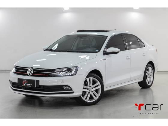 VOLKSWAGEN JETTA 2.0 TSI HIGHLINE 211CV GASOLINA 4P TIPTRONIC VOLKSWAGEN JETTA 2.0 TSI HIGHLINE 211CV GASOLINA 4P TIPTRONIC